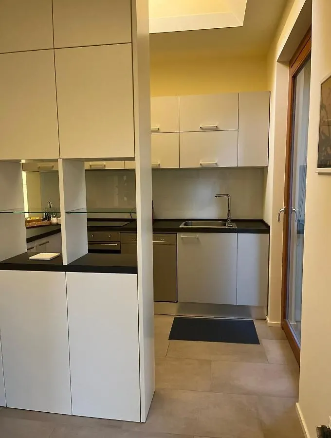 Verde Rame In Citta' Alta Con Garage Charme E Relax Apartment Bergamo 0*,  Italy